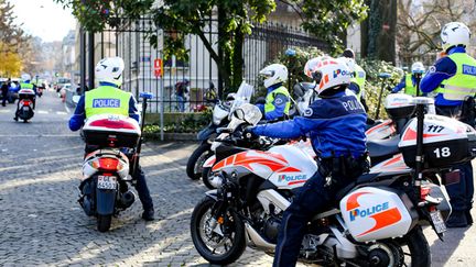  (Deux Syriens arrêtés à Genève, traces d'explosif dans leur voiture © Maxppp)