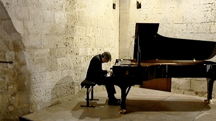 Bruce Brubaker, l'un des temps forts du Festival International de Piano de la Roque d'Anthéron 
 (France 3 / Culturebox)