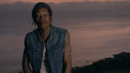 Capture d'écran du clip "See You Again" de Wiz Khalifa, devenu lundi 10 juillet 2017 la vidéo la plus visionnée de l'histoire de YouTube. (WIZ KHALIFA / YOUTUBE)