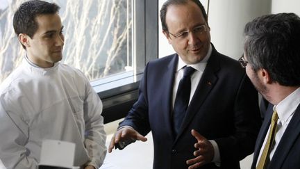 &nbsp; (François Hollande en visite à l'université de Strasbourg en janvier © REUTERS)