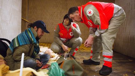 Froid : les maraudes de la Croix-Rouge s'intensifient