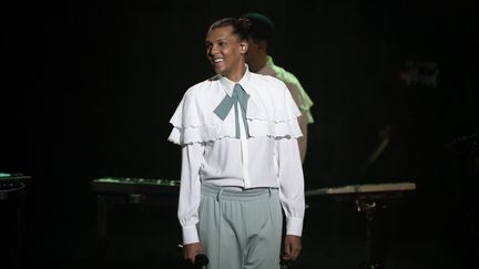 L'artiste belge Stromae&nbsp;aux Victoires de la musique, à la Seine musicale, à&nbsp;Boulogne-Billancourt (Hauts-de-Seine), le 11 février 2022. (BERTRAND GUAY / AFP)