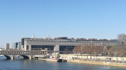Le ministère de l'Economie et des Finances dans le quartier Bercy à Paris. (GUY REGISTE / RADIO FRANCE)