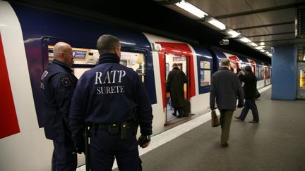 Grèves : l'interminable trajet pour rejoindre le Stade de France