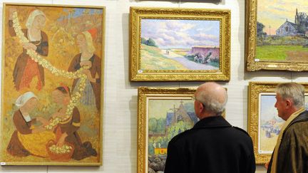 "La guirlande de primevères" de Sérusier aux enchères à Brest pour 250.000 euros, le 12 décembre 2015
 (FRED TANNEAU / AFP)