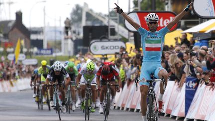 &nbsp; (Vincenzo Nibali remporte la deuxième étape du Tour de France à Sheffiel © Maxppp)