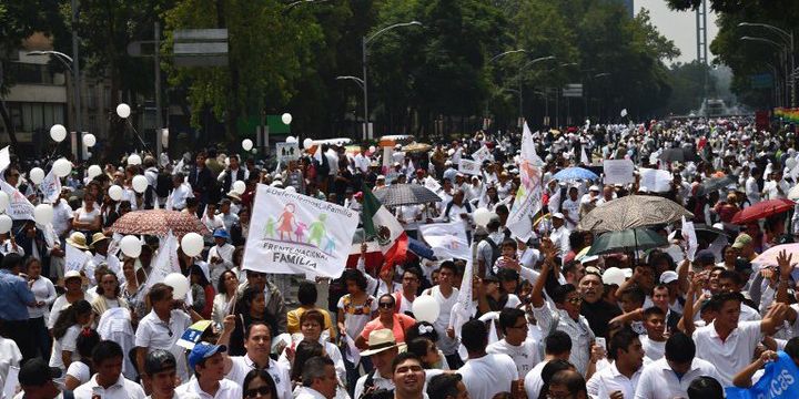 Manifestation contre le mariage homosexuel à Mexico le 24 septembre 2016 (AFP - Yuri Cortez)