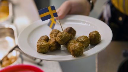 Des boulettes de viande servies dans un magasin Ikea d'Amsterdam, aux Pays-Bas, le 23 mars 2013. (MAXPPP)