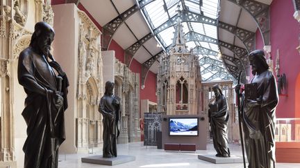 Les statues en bronze de la flèche construite par Eugène Viollet-le-Duc, le 14 février 2023. (David Bordes / Etablissement public chargé de la conservation et de la restauration de la cathédrale Notre-Dame de Paris)