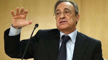 Florentino Perez a annoncé ce mardi en conférence de presse la relance du projet de modernisation du stade Santiago-Bernabeu (JAVIER LIZ?N / EFE)