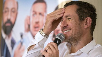 Dany Boon en conférence de presse pour "Supercondriaque", en 2015
 (JACK GUEZ / AFP)