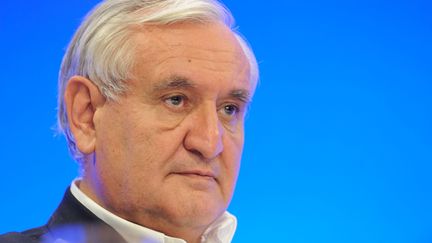 Jean-Pierre Raffarin&nbsp;lors d'un s&eacute;minaire de l'UMP &agrave; Paris&nbsp;le 21 mai 2012. (WITT / SIPA)