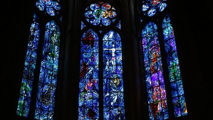 Les vitraux de la cathédrale de Reims (illustration). (OLIVIER BOITET / MAXPPP)