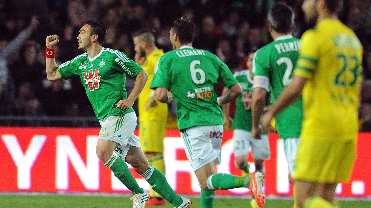 Ligue 1 Saint Etienne Se Relance Dans La Course à La Ligue Des Champions 8795