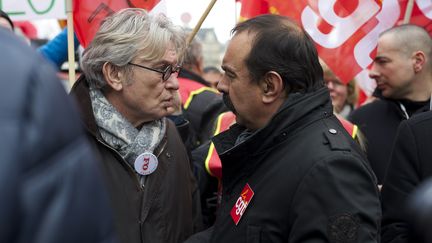 Le secrétaire général de FO, Jean-Claude Mailly (à gauche) et celui de la CGT, Philippe Martinez, lors d'une manifestation le 26 janvier 2016, à Paris. (CITIZENSIDE / PATRICE PIERROT / AFP)