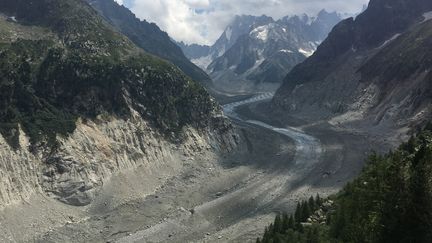 La mer de glace au-dessus de Chamonix (Haute-Savoie), le 6 août 2019. (JUSTINE LECLERCQ / FRANCE-INFO)