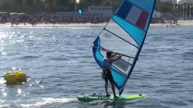 Pierre Le Coq médaille de bronze en planche à voile