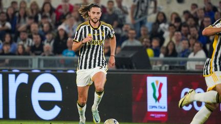 Adrien Rabiot, le 15 mai 2024 lors du match entre la Juventus et l'AS Rome. (ALESSIO MORGESE / AFP)