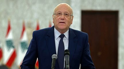 Najib Mikati le nouveau premier ministre libanais, lors d'une conférence de presse, le 26 juillet 2021.&nbsp; (DALATI AND NOHRA / AFP)