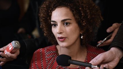 Leïla Slimani erçoit son Goncourt au Drouant, 3 novembre 2016
 (Martin BUREAU / AFP)