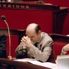 Le Premier ministre Alain Juppé à l'Assemblée nationale, le 12 décembre&nbsp;1995. (PATRICK KOVARIK / AFP)