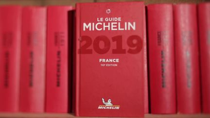 Complément d'enquête. Faut-il payer pour être dans le guide Michelin ? Un restaurateur radié s'interroge