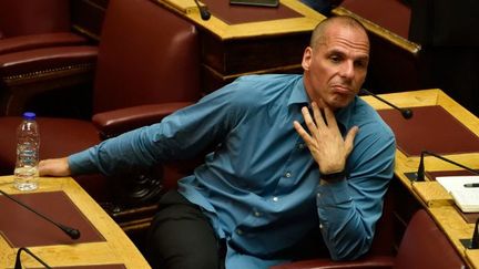 Yanis Varoufakis, un homme isolé ? L'ancien ministre des finances lors d'un vote à l'assemblée nationale grecque le 15 juin dernier. (CITIZENSIDE/NICOLAS KOUTSOKOSTAS / )