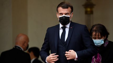 Présidentielle 2022 : Emmanuel Macron sera-t-il candidat ?