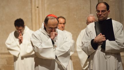 La cardinal&nbsp;Philippe Barbarin, le 25 mars 2016, dans la cathédrale Saint-Jean de Lyon. (CITIZENSIDE/FRANCK CHAPOLARD / CITIZENSIDE / AFP)