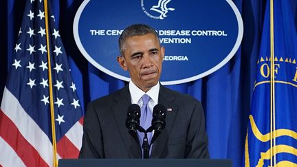 Le pr&eacute;sident am&eacute;ricain&nbsp;Barack Obama s'exprime apr&egrave;s une r&eacute;union au Centre pour le contr&ocirc;le et la pr&eacute;vention des maladies, &agrave; Atlanta (G&eacute;orgie, Etats-Unis), le 16 septembre 2014. (MANDEL NGAN / AFP)