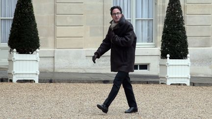 Le 25 f&eacute;vrier 2013, Aquilino Morelle, conseiller politique de Fran&ccedil;ois Hollande,&nbsp;&agrave; l'Elys&eacute;e. (JACQUES DEMARTHON / AFP)