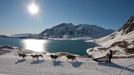 Traineau chasse neige | Pelles à neige | Axess Industries