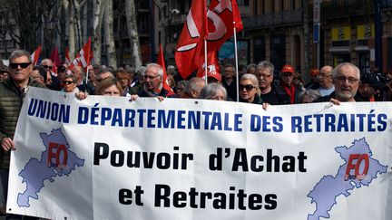 Manifestation des retraités pour la sauvegarde du pouvoir d'achat à Toulouse (Haute-Garonne), le 15 mars 2018. (ALAIN PITTON / NURPHOTO)