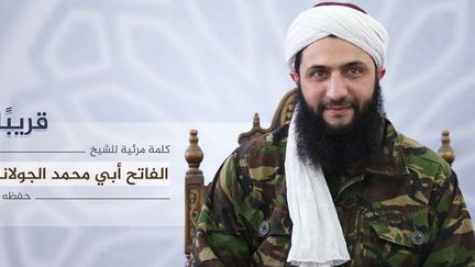 L'image d'Abou Mohammad Al-Jolani, chef du Front Al-Nosra, annonçant la rupture avec Al-Qaïda, diffusée le 28 juillet 2016 par Al-Manara al-Baydaa, l'organe d'information officiel du mouvement.  (Al-Manara Al-Baydaa/AFP)