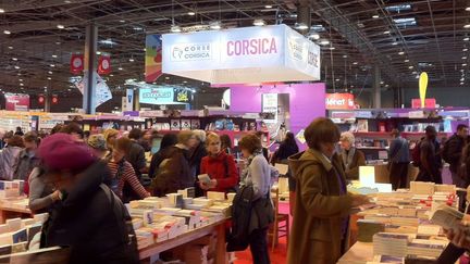 Le stand de la Corse au Salon du Livre de Paris
 (Pierre-Yves Grenu)