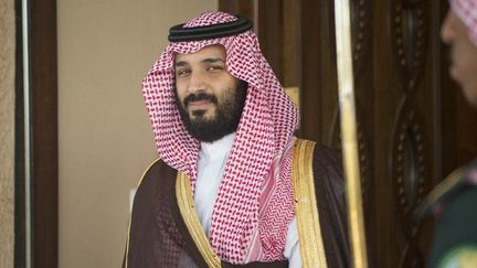 Le vice-prince héritier saoudien et ministre de la Défense, Mohammed Ben Salmane, le 11 avril 2017 à Riyad. Il promet de porter la bataille en Iran avant qu'elle n'arrive en Arabie saoudite. (BANDAR AL-JALOUD/Saudi Royal Palace/AFP)