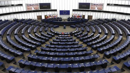 Le président du Parlement, David Sassoli, dans l'hémicycle, le 14 décembre 2020, à Strasbourg (Bas-Rhin). (FREDERICK FLORIN / AFP)