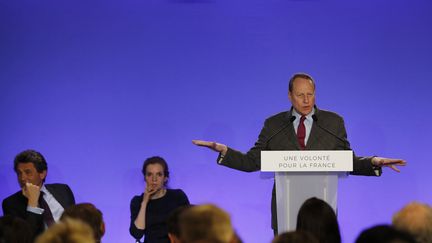 Le maire sortant du 15e arrondissement de Paris, Philippe Goujon, le 20 avril 2017 lors d'un meeting. (FRANCOIS GUILLOT / AFP)