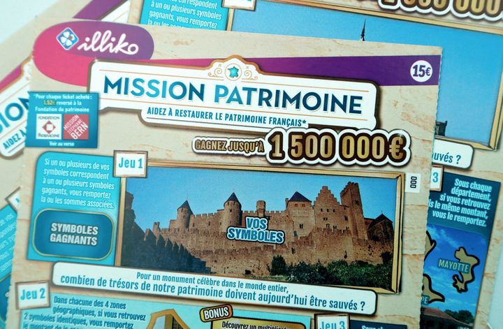 Le jeu à gratter du "Loto Patrimoine" vendu 15 euros.
 (FRANCOIS GUILLOT / AFP)