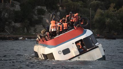 L'île de Lesbos dépassée face à l'afflux des migrants