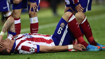 Mario Mandzukic au sol, mardi soir lors du match face au Bayer Leverkusen  (JAVIER SORIANO / AFP)