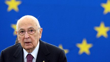 Giorgio Napolitano au Parlement européen, à Strasbourg (Bas-Rhin) alors qu'il était président de l'Italie, le 4 février 2014. (PATRICK HERTZOG / AFP)