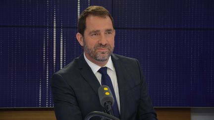 Christophe Castaner, porte-parole du gouvernement, secrétaire d’Etat auprès du Premier ministre, chargé des relations avec le Parlement. (RADIO FRANCE / JEAN-CHRISTOPHE BOURDILLAT)