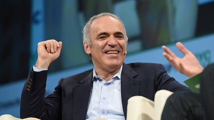 Le célèbre joueur d'échecs Garry Kasparov, le 17 mai 2017 à New York (Etats-Unis). (NOAM GALAI / AFP)