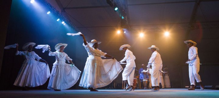 Les danses du groupe colombien Buscaja
 (Y. Petit)