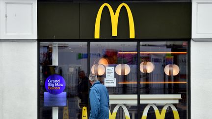 Un restaurant McDonald's à Liverpool, en mars 2020. (PAUL ELLIS / AFP)