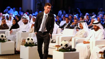 Le footballeur argentin Lionel Messi le 27 décembre 2015 à Dubaï, lors de la cérémonie des&nbsp;Globe Soccer Awards. (MARWAN NAAMANI / AFP)