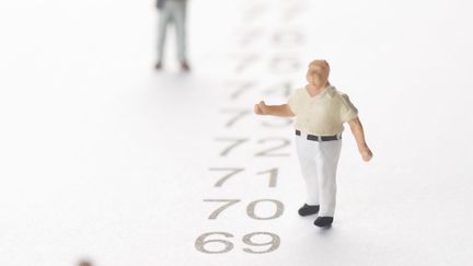 En France, ils sont peu nombreux à travailler encore après 70 ans. Mais certains ne se verraient pas faire autre chose... (WESTEND61 / GETTY IMAGES)