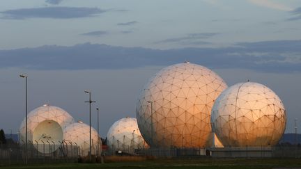 Une base de t&eacute;l&eacute;communications de la NSA pr&egrave;s de Munich (Allemagne). (MICHAELA REHLE / REUTERS)