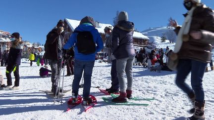 Face à la demande, les loueurs sont confrontés à une pénurie de raquettes à neige